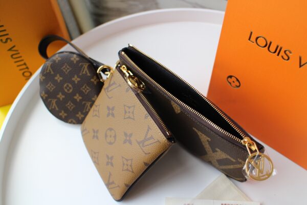 Louis Vuitton Three-Piece Monogram Canvas Handbag - Image 3