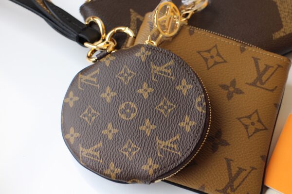 Louis Vuitton Three-Piece Monogram Canvas Handbag - Image 4