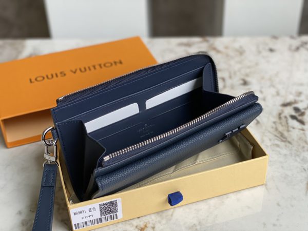 Louis Vuitton Aerogram Long Wallet - Blue - Image 2