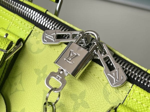 Louis Vuitton 50 Bandoulière Travel Bag - Image 6