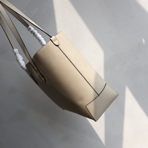 Burberry Tote Shopping Bag - Cream - Image 2