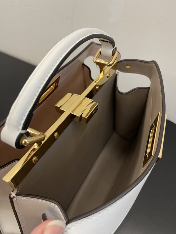 Fendi Peekaboo I See U Handbag - White - Image 4