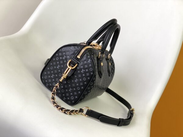 Louis Vuitton Speedy Bandoulière 20 Handbag -Black - Image 4