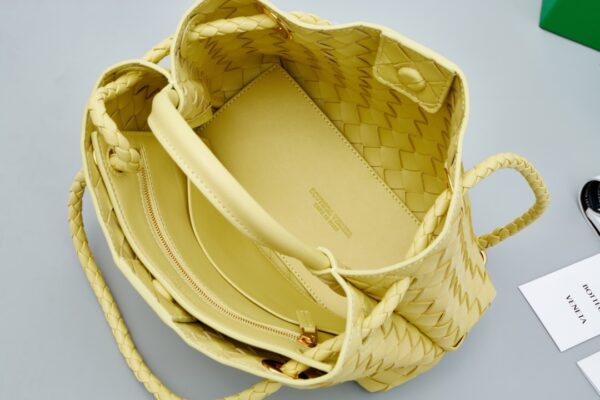 Bottega Veneta Andiamo Handbag - Caramel - Image 4