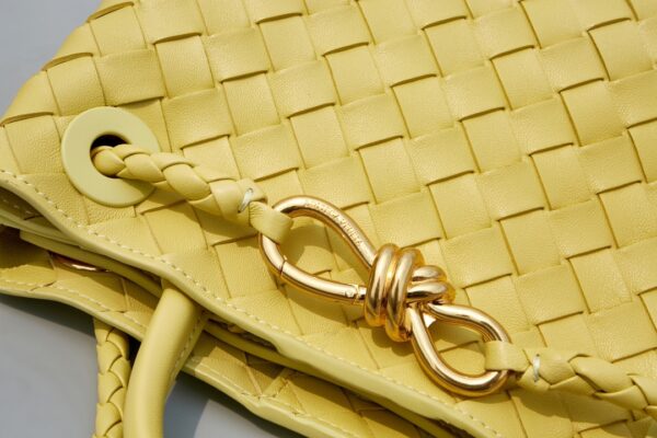 Bottega Veneta Andiamo Handbag - Caramel - Image 2